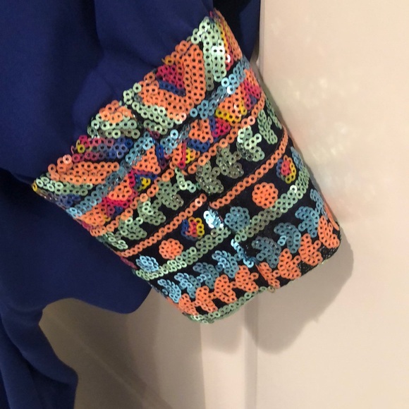 Blue long sleeved sequin dress - Picture 2 of 5